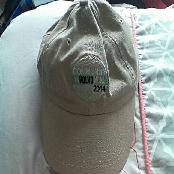 Volvo Community Services $15SZ 1 size+gift - Picture 1 of 4